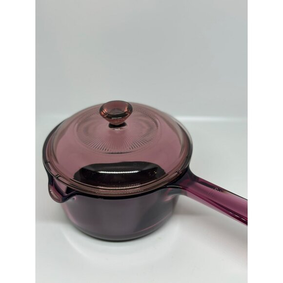 VTG Corning Visions Cranberry Pour Spout 1L Non Stick Teflon Sauce Pan with Lid - Picture 3 of 10